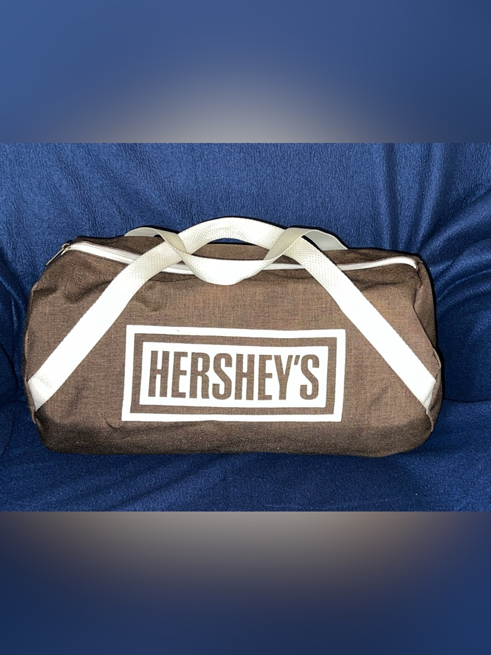 VTG Hershey’s Duffle Bag Chocolate Hershey Park 1980s 1990s Tote 15 1/2” x 9”
